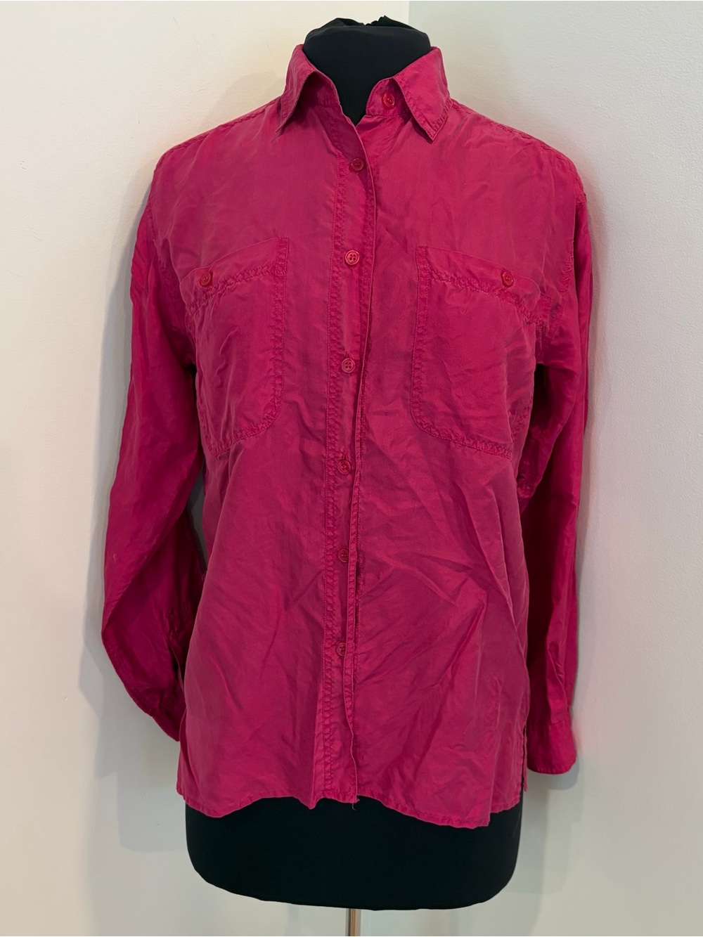 Bogari 100% Silk Button Down Shirt Womens Small Hot Pink Magenta Long Sleeve